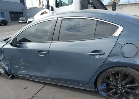 2023 Mazda Mazda3 2.5 S Carbon Edition from USA, damaged, VIN 3MZBPBCM2PM359062